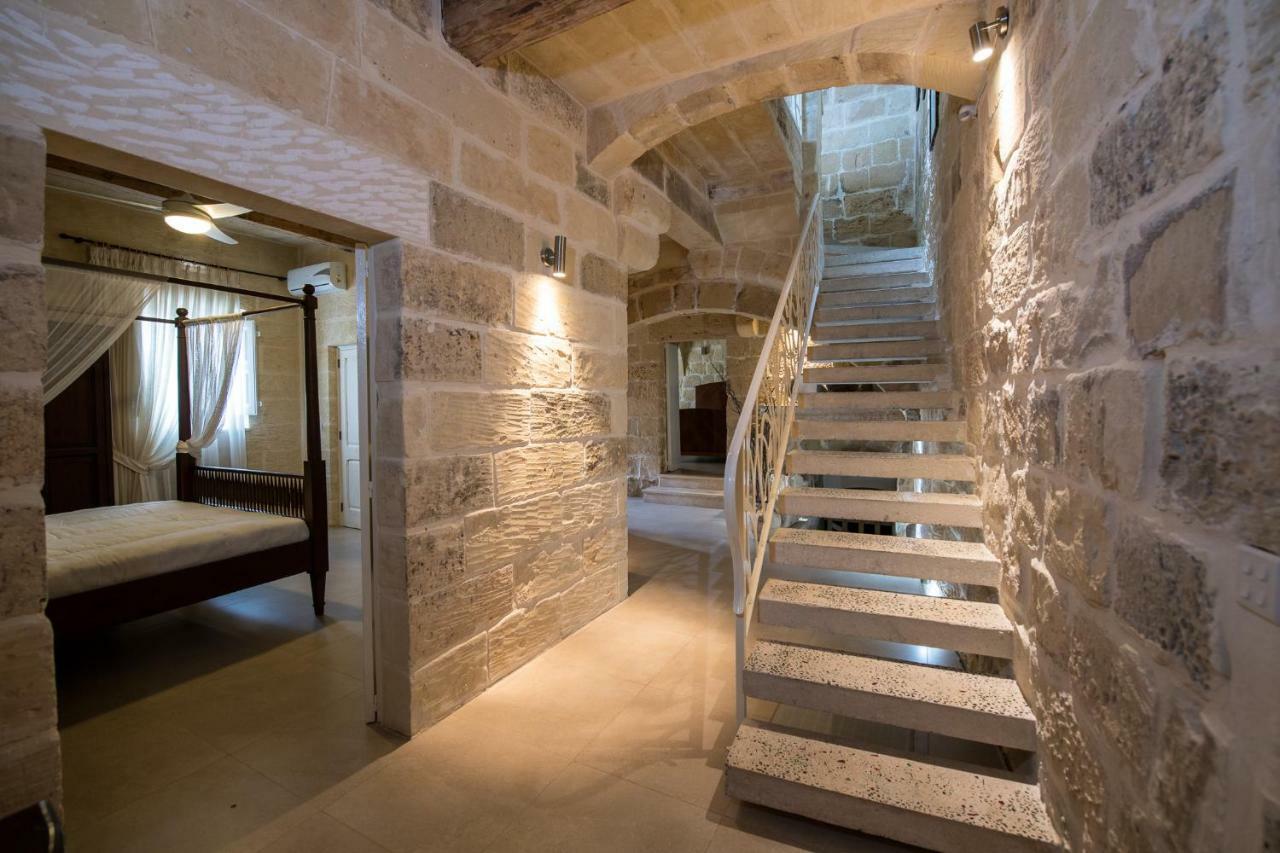 Zeppi'S Luxury Holiday Farmhouse With Private Pool Gharb  Luaran gambar