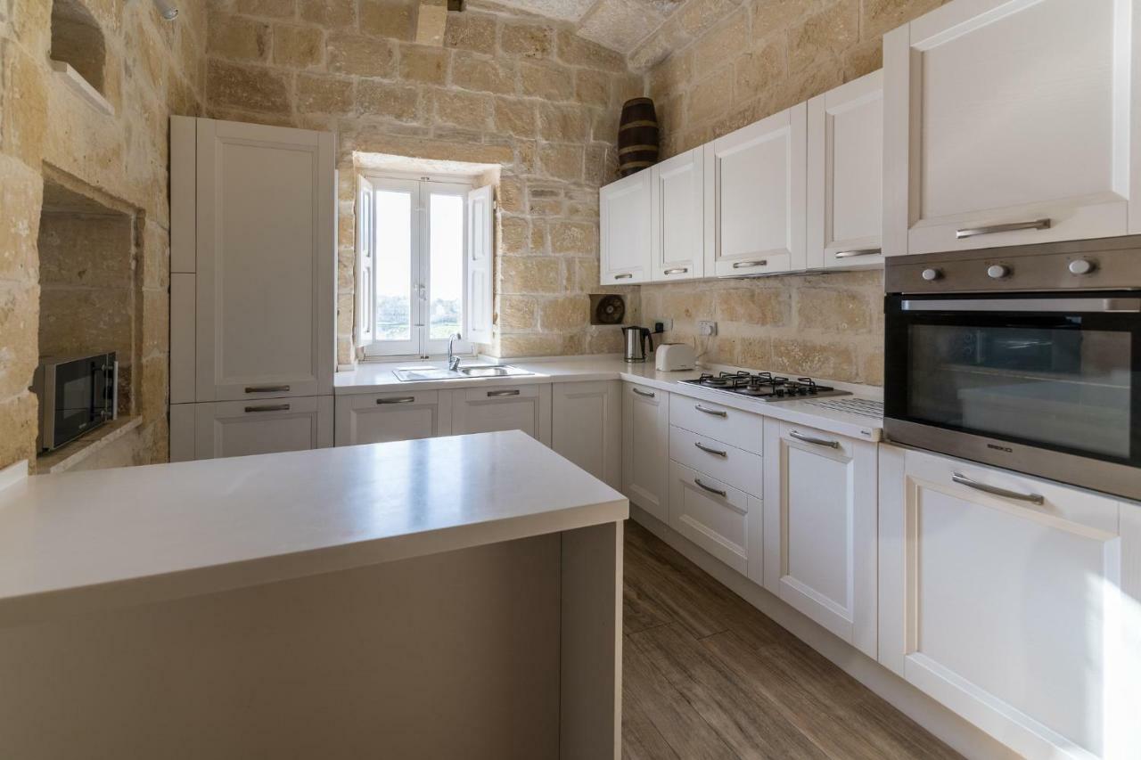 Zeppi'S Luxury Holiday Farmhouse With Private Pool Gharb  Luaran gambar