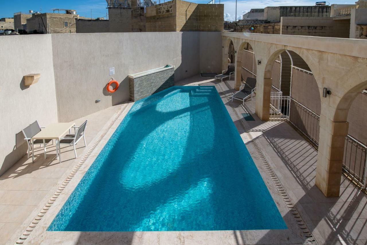 Zeppi'S Luxury Holiday Farmhouse With Private Pool Gharb  Luaran gambar