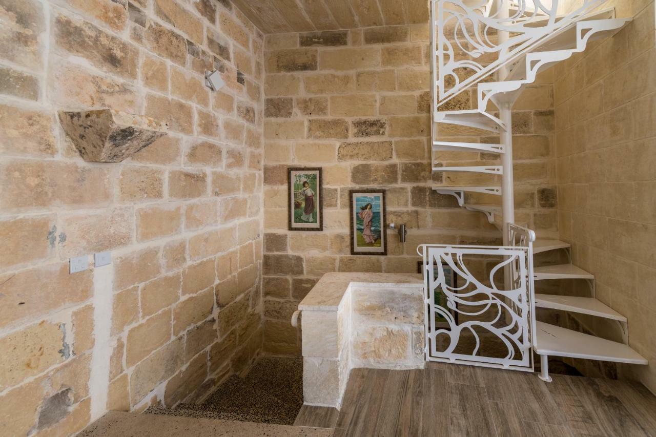 Zeppi'S Luxury Holiday Farmhouse With Private Pool Gharb  Luaran gambar